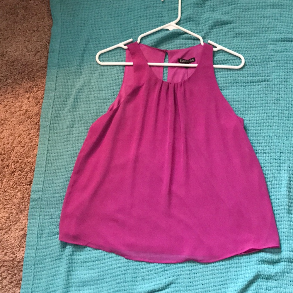Pink top with no sleeves